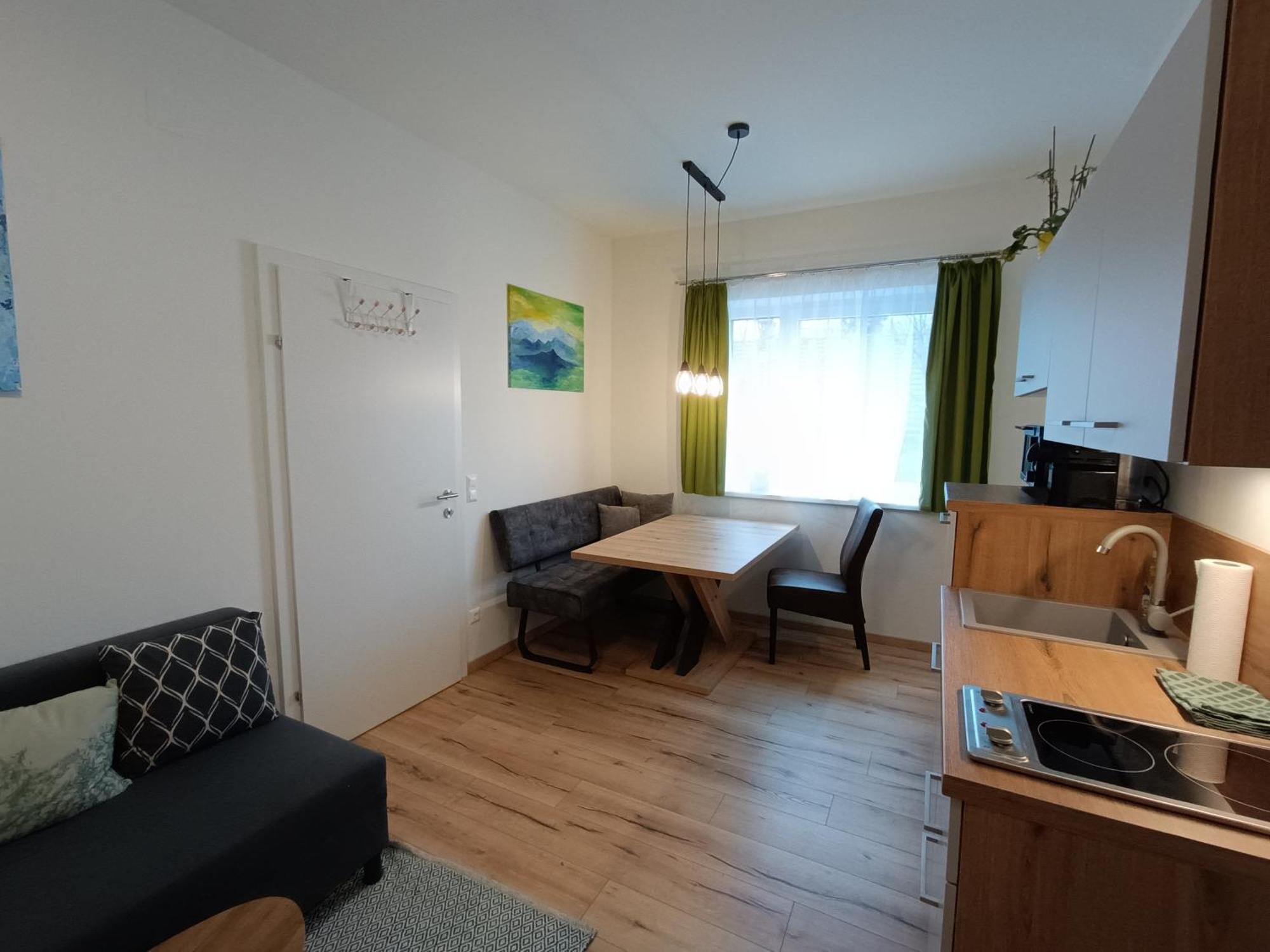Ferienwohnung Gerlitzenblick フィラハ エクステリア 写真